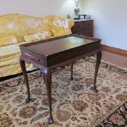 Chippendale Accent End Table