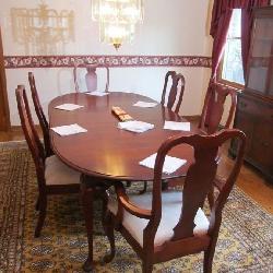 Queen Anne Dining Room Table + 6 Chairs Royal