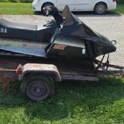 Yamaha Snowmobile with Trailer