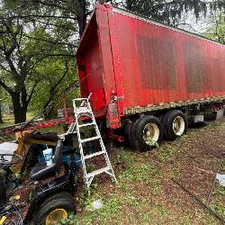 semi/lift gate/title