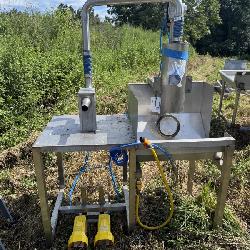 Chicken evisceration equipment
