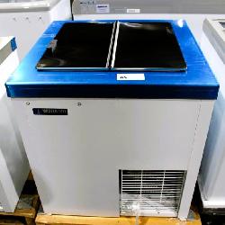 New Master Bilt 31x30 Ice Cream Dipping Cabinet Dc-4d