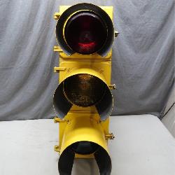 Yellow 3-Light Traffic Signal Lighting Unit