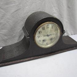 Early 20th-Century Mantel Clock with Chime