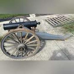 South Bend Cannon w/artillery carriage 