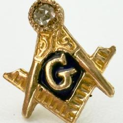 10K Masonic Pin w/ Small Diamond