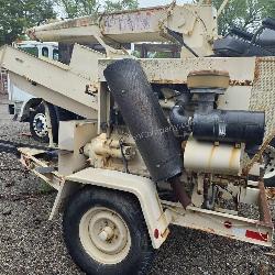 FINN Trailer-Mounted Straw / Mulch Blower