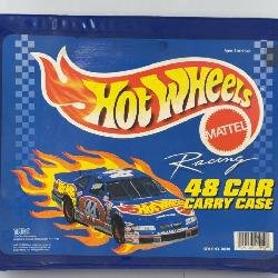Hot Wheels 48 Car Carry Case with Assorted Die-Cast Muscle Cars