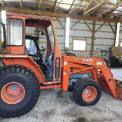 Kubota L2075 Compact Utility Tractor