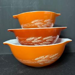 Vintage Pyrex Autumn Harvest Cinderella Mixing Bowls