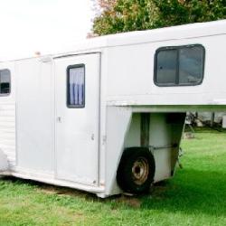 CHEROKEE HORSE TRAILER