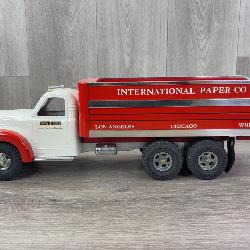 Smith-Miller Mack International Paper Co. Delivery Truck, 21 1/4�, Fred Thompson