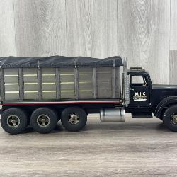 M•I•C Knapheide Grain Trailer, 22”L, M&J Custom