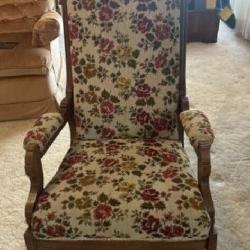 Vintage rocking chair with wheels