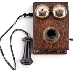 Antique DeVeau Telephone Mfg. Co. Wall Phone