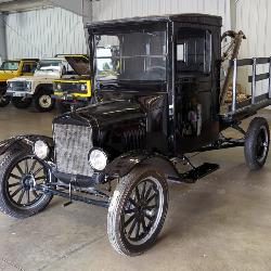 1923 Ford Model TT Wrecker Truck With Weaver 3-Ton Auto Crane And Rajo Overhead Valve Engine