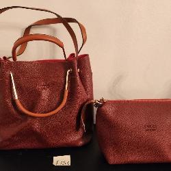 J2 - GUCCI SHOULDER BAG & POUCH (F153)