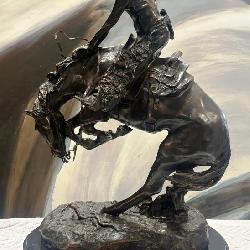 513