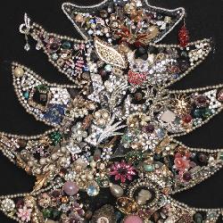 costume jewelry Christmas tree