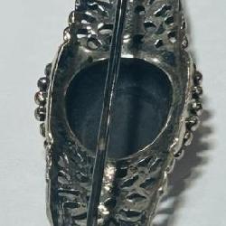 STERLING SILVER ONYX BROCH 6.00GRS