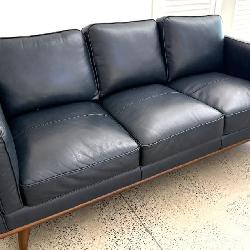 Lot # : 17 - #1 Blue Leather Sofa By Nice Link Home Furn.
